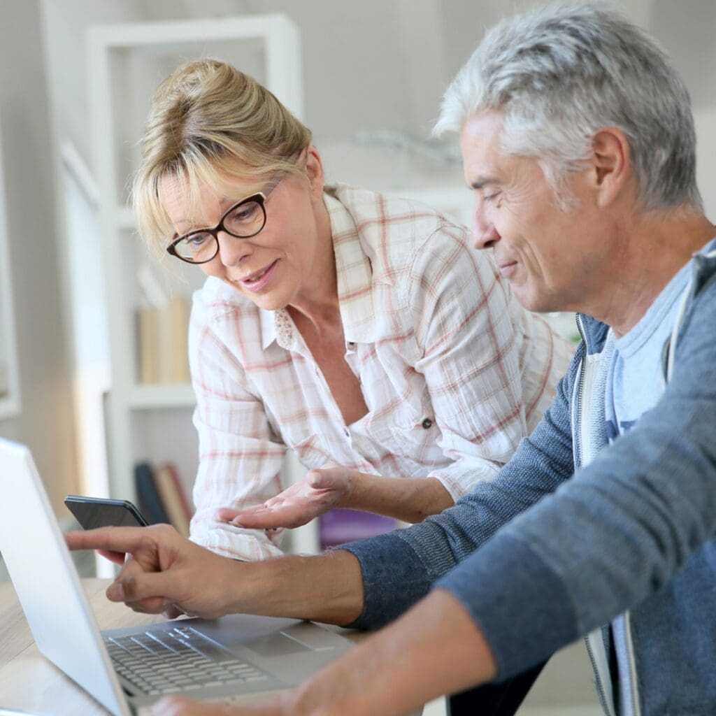 thoroughly review your custom home building contract