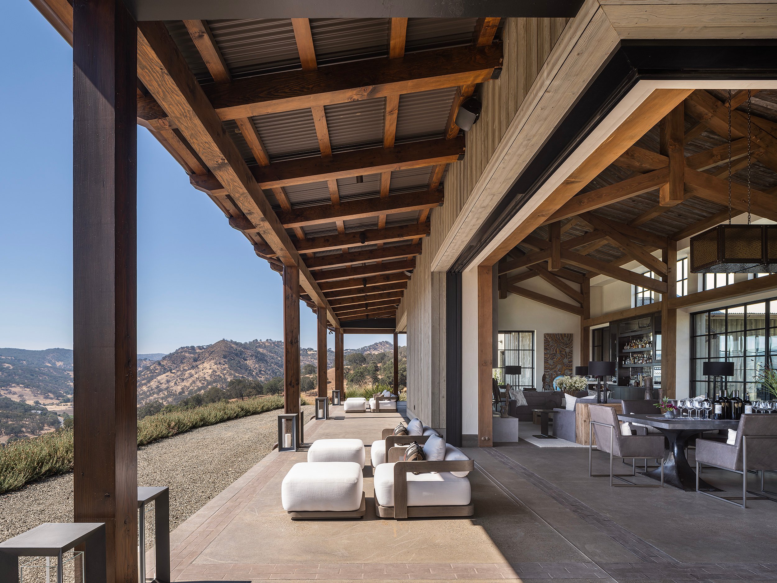 Elevate Your Luxury Home in Napa, CA with Stunning Indoor-Outdoor Living Spaces